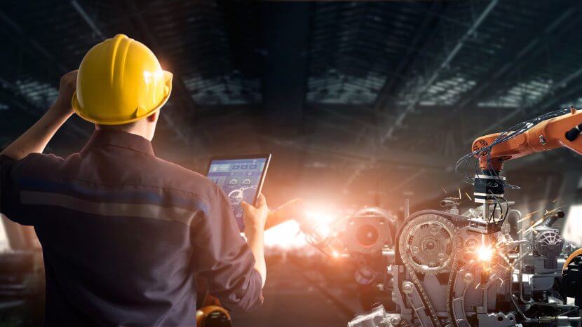How Digital Disruption Impacts Manufacturing Industry